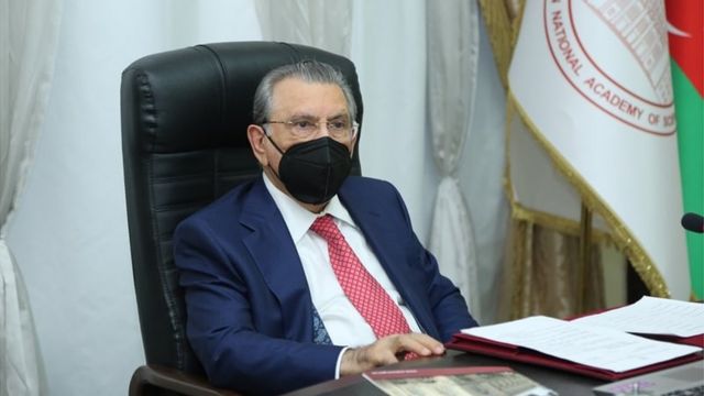 Ramiz Mehdiyev: &quot;Cənab Prezidentin mənə münasibəti çox istidir&quot; - BBC News Azərbaycanca
