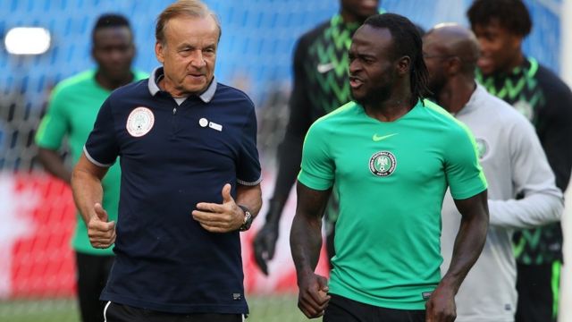 Gernot Rohr na Victor Moses