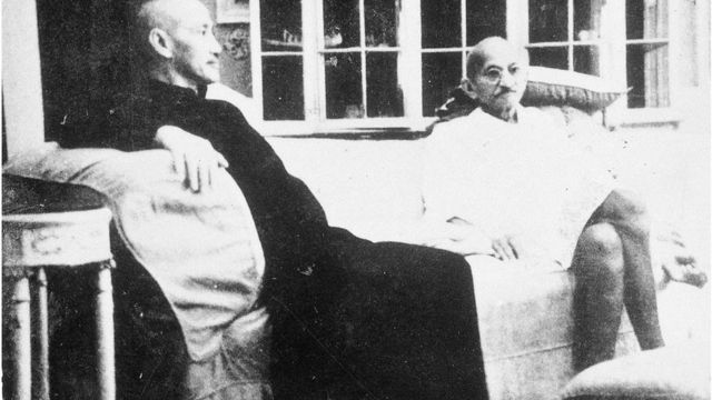चियांग काई शेक और महात्मा गांधी