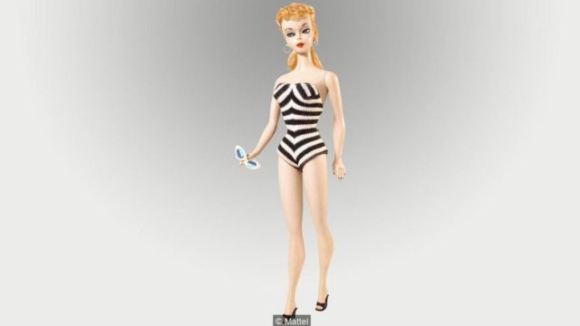 Barbie em sua primeira versão, em 1959