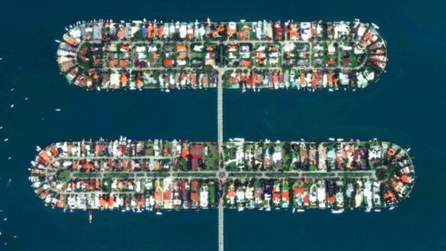 Una imagen satelital de Palm Island e Hibiscus Island en Miami Beach, Florida, EE.UU.