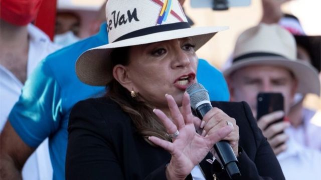 左翼反对党领袖，前第一夫人秀玛拉·卡斯楚（Xiomara Castro）有望成为该国首位女元首。(photo:BBC)