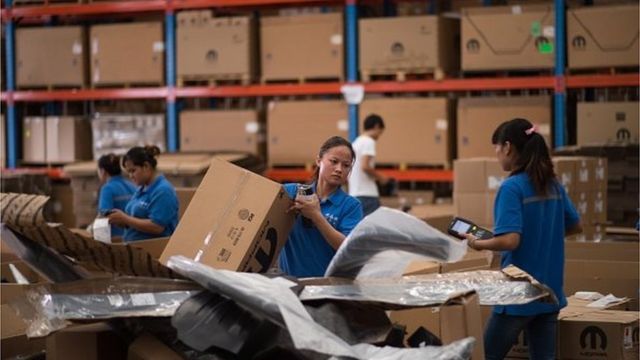 中国政府は輸出主導の経済からの転換を図っている