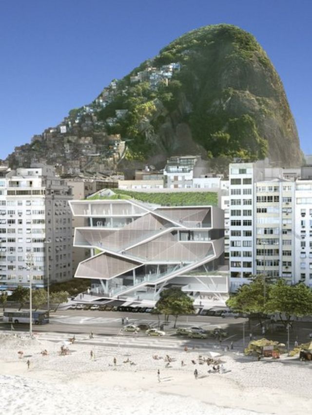 Projeção do MIS em meio a Copacabana