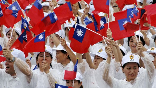 Cờ Đài Loan đã trở thành biểu tượng văn hóa và kinh tế của Đông Á. Với nền kinh tế phát triển, Đài Loan trở thành đối tác quan trọng của nhiều quốc gia trên thế giới. Cờ Đài Loan tràn đầy sức sống và màu sắc, thể hiện sự độc lập và tự chủ của đất nước này.