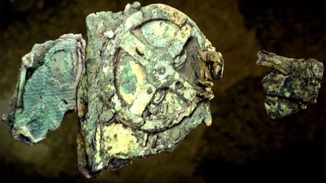 The Antikythera mechanism