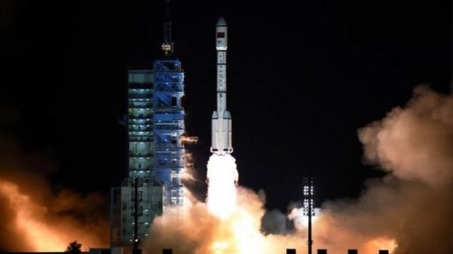 सितंबर में चीनी रॉकेट अंतरिक्ष स्टेशन के साथ उपग्रह भेजा गया था.