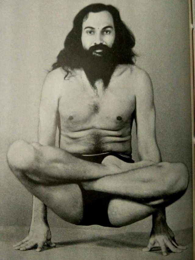 தீரேந்திர பிரம்மச்சாரி