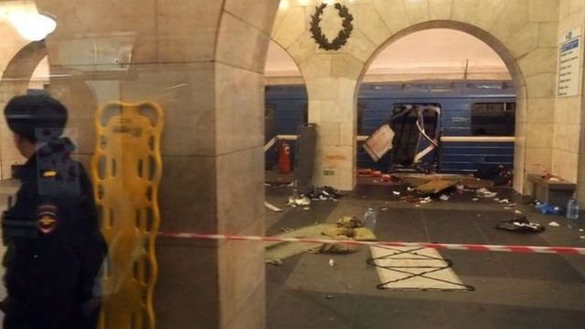 Sankt Peterburq şəhərində metro stansiyasında partlayış