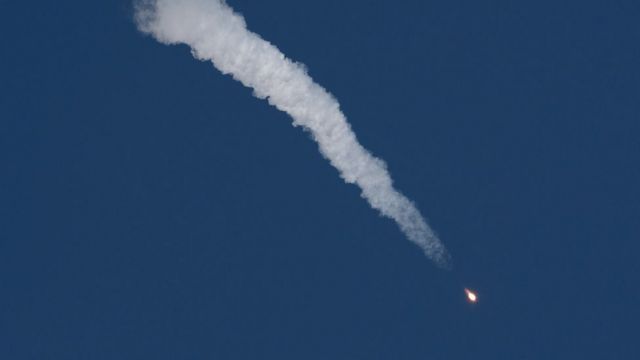 "Роскосмос" назвал причину аварии "Союза" с экипажем на борту