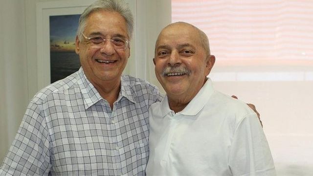 FHC visitou Lula no hospital em 2012, quando o petista tratava de um câncer na laringe