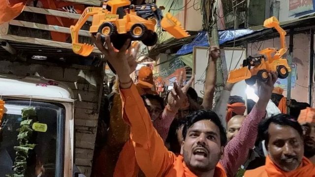 புல்டோசர்கள்