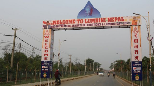 लुम्बिनीमा स्वागतद्वार