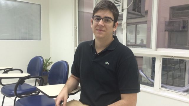 Kauê Mamprim em busca de emprego