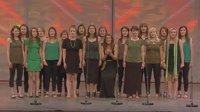 Côr Llefaru dros 16 o leisiau (134) / Recitation Choir over 16 voices (134)