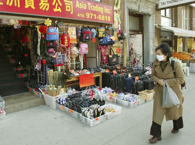 Вспышка атипичной пневмонии в Канаде стигматизировала местные азиатские общины