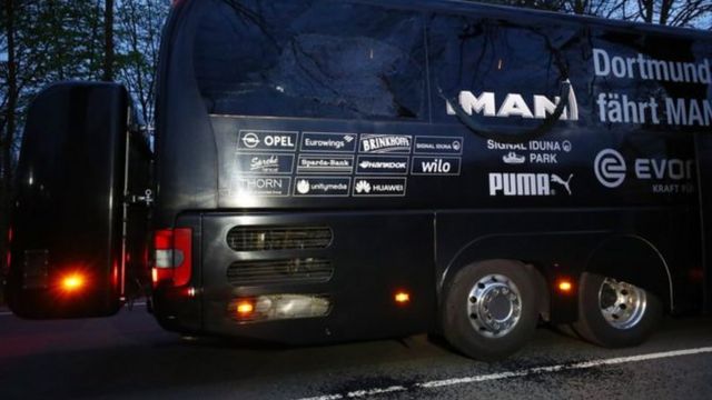 «Боруссия» футбол клубунун автобусунун жанындагы жардыруу
