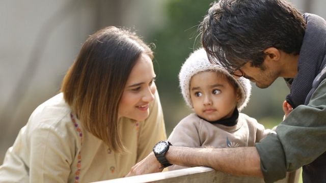 انعم، ان کی بیٹی اور خاوند