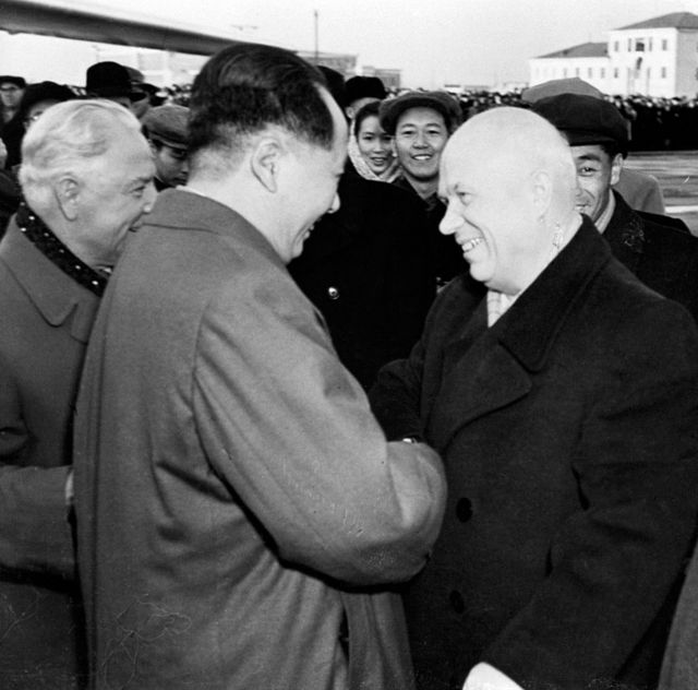 Mao y Jrushchov.