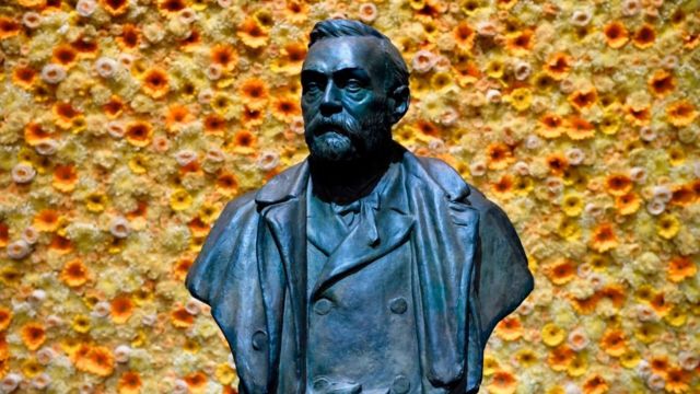 Alfred Nobel