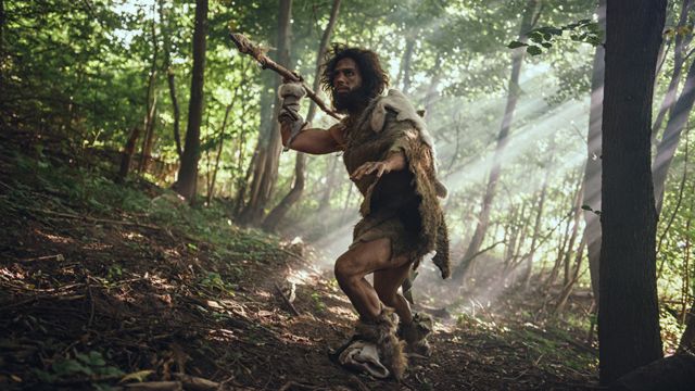 Neanderthal con una lancia