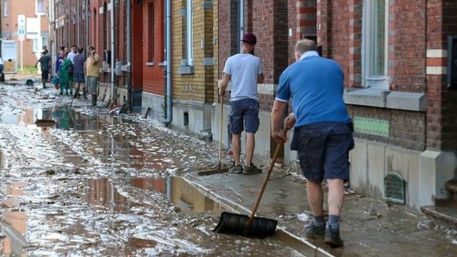 Belcika Da Gecen Hafta 37 Kisinin Oldugu Bolgeyi Yine Saganak Ve Sel Vurdu Bbc News Turkce