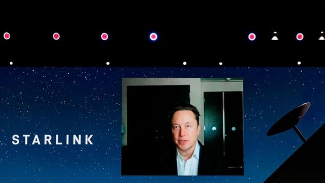 Elon Musk delivers a presentation on Starlink last year.