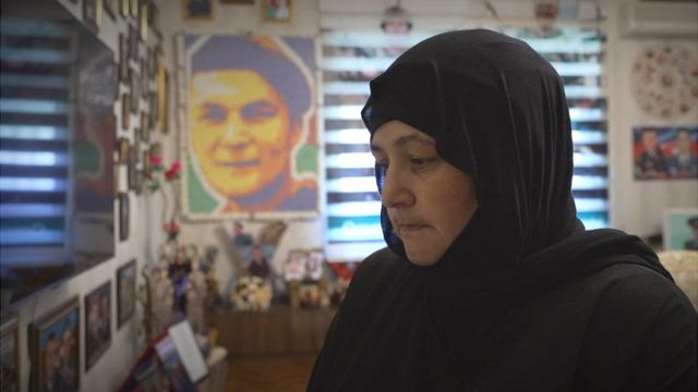 Рада Гурбанова в гостиной