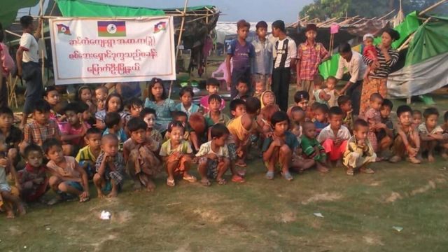 ဆင်ကဲဒုက္ခသည်စခန်းမှာ သောက်သုံးရေနဲ့ စားနပ်ရိက္ခာပါ လိုအပ်နေ