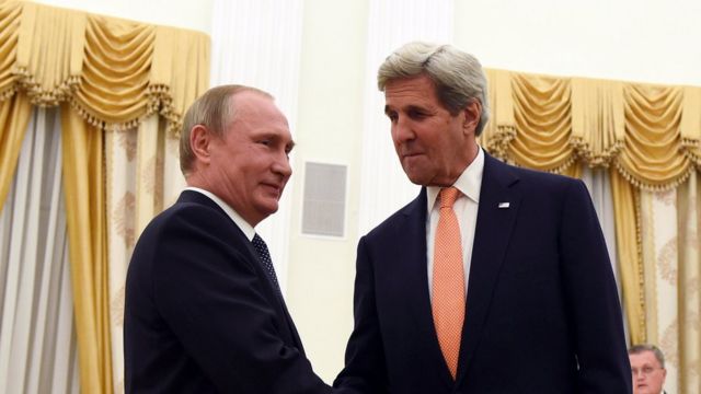 Президент России Владимир Путин и госсекретарь США Джон Керри в Москве