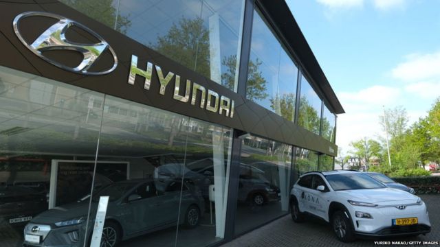 கார் தயாரிப்பு