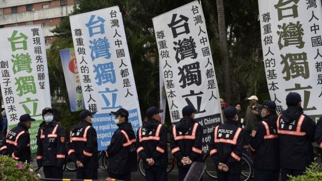 2017年2月,支持台湾独立的民众发起纪念228事件70周年游行