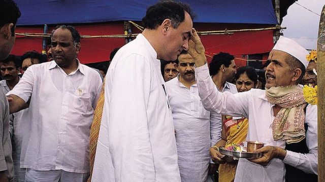 राजीव गांधी, शरद पवार