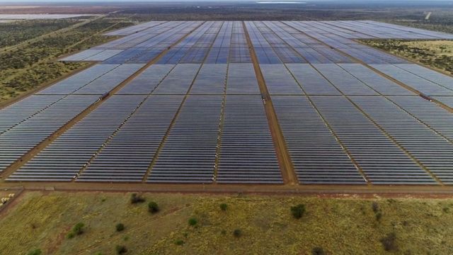 Can South Africa embrace renewable energy from the sun? - BBC News