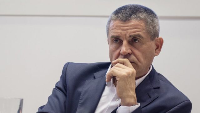 Владимир Маркин