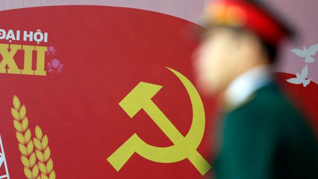 Đảng viên cộng sản ở VN bị cấm rất nhiều thứ - BBC News Tiếng Việt