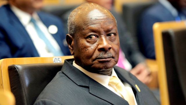 Perezida Museveni w'imyaka 74 y'amavuko, mbere ntiyari yemerewe kwiyamamaza amaze kurenza imyaka 75 y'amavuko