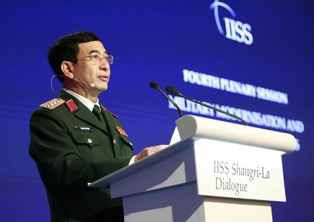 Đại tướng Phan Văn Giang, Ủy viên Bộ Chính trị, Bộ trưởng Bộ Quốc phòng Việt Nam có bài phát biểu