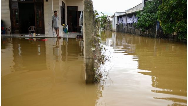 Việt Nam