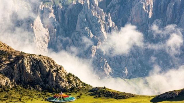 Mekong, dòng sông của 60 triệu người - BBC News Tiếng Việt