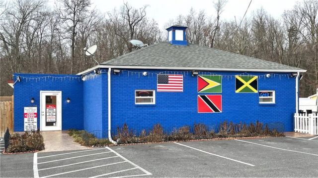 Aujourd'hui, l'ancien Sportsmen Grill d'Aberdeen est devenu le Ray's Caribbean American Food.