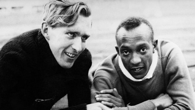 Luz Long e Jesse Owens.