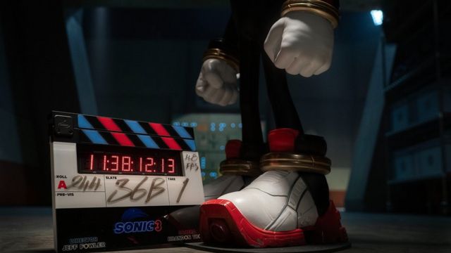 Sonic 3 confirmed and Knuckles - aka Idris Elba - gets his own TV show -  BBC Newsround