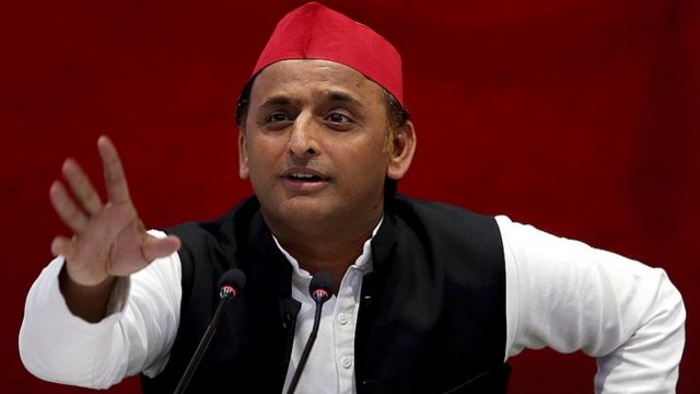 अखिलेश यादव