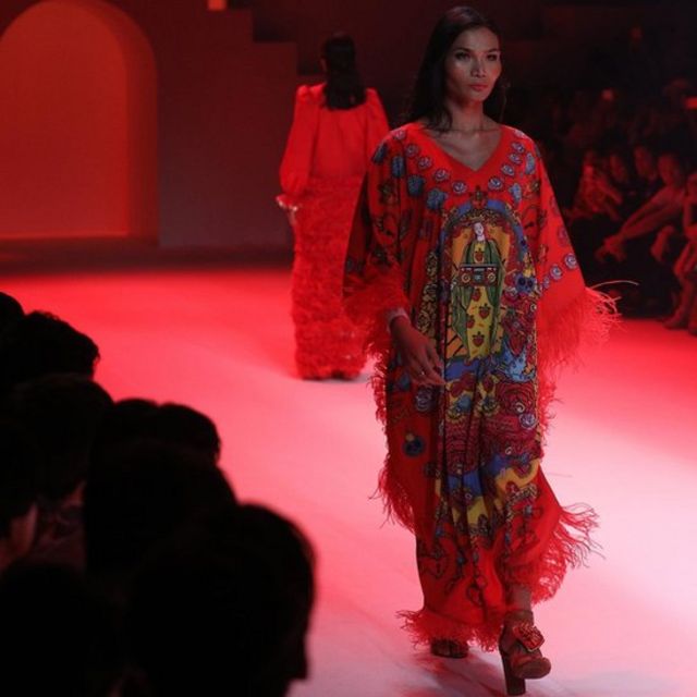 Mimi Tao tự tin trên sàn catwalk của Bangkok Fashion Show hôm 28/3