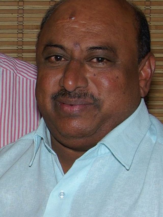 'தமிழ் மலர்' நாளேட்டின் நிறுவனர் எஸ்.எம்.பெரியசாமி