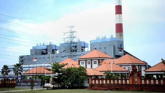 Endonezya'da Çin tarafından finanse edilen bir kömür santrali.
