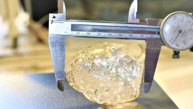 Debswana says the diamond is 73mm long, 52mm wide and 27mm thick