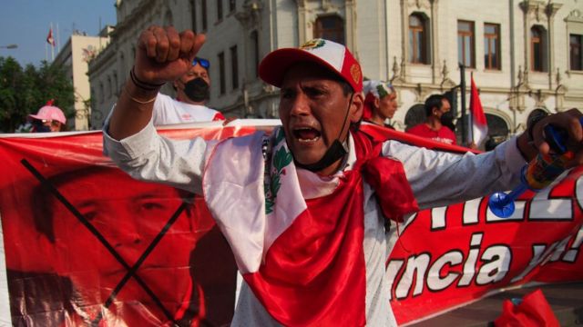 Protesta contra Castillo.