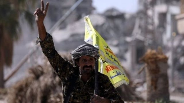 SDF döyüşçüsü